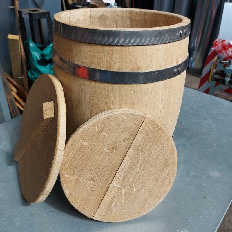 Oak barrel for pickling 20l