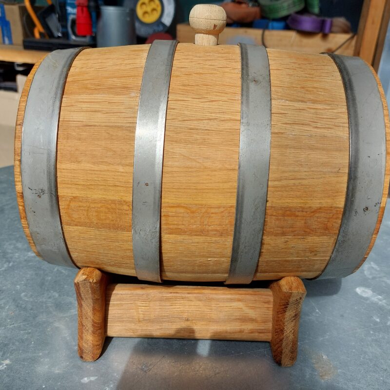 Barrel made of Caucasian split oak, 5l
